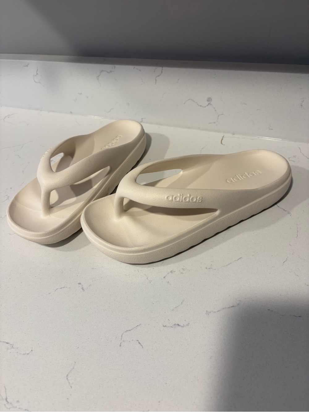 Adidas cloud foam Women’s Cream Platform Flip Flop Sandals